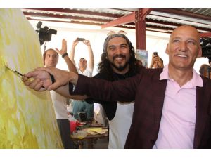 18 Ülkeden Gelen Sanatçılar Atık Maddeleri Sanata Dönüştürdü