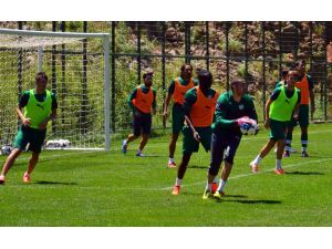Bursaspor Kartepe Kampını Tamamlamak Üzere