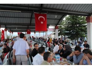 Göksunda Gazi ve Şehit Yakınlarına İftar