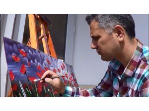 Hem Polis, Hem Ressam