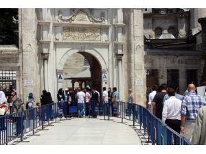 Başbakan Erdoğan Cuma Namazını Eyüp’te Kıldı