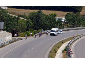 Yardım İçin Sarp’tan İstanbul’a Pedal Çeviriyorlar