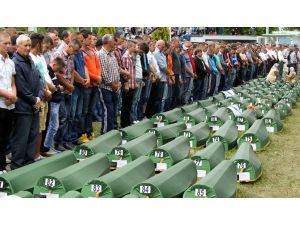 Srebrenitsa Soykırımının 19. Yıldönümünde 175 Kurban Toprağa Verildi