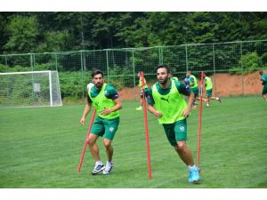 Bursaspor Sıcak Havaya Rağmen Tempoyu Arttırdı