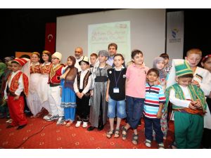 Esenler’de Dünyadaki Yetim Çocuklarının Raporları Konuşuldu