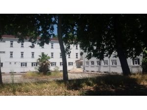 Jandarma Fabrikasında Bugün Otlar Yetişiyor