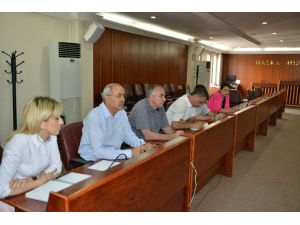 Belediyeden Beton Firmalarına Uyarı: “Kaçak Yapıyla Birlikte Mücadele Etmeliyiz”