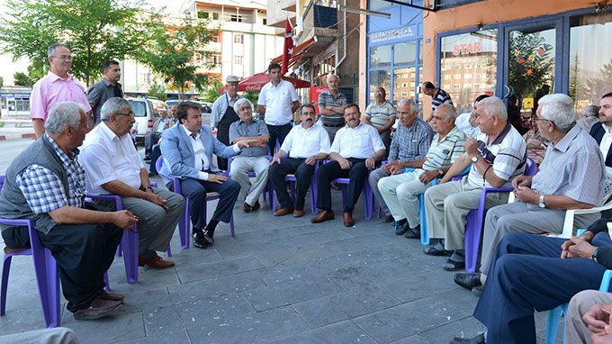 Başkan Erkoç Göksun’da Esnafları Ziyaret Etti