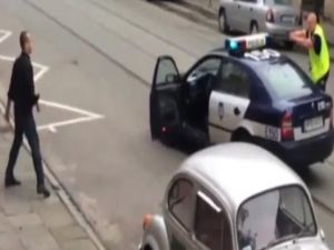 Polis ’’Çekiçli Saldırgana’’ Dayanamadı, Vurdu