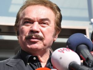 Orhan Gencebay İsyan Etti
