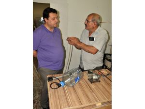 (Özel Haber) Ürettiği Motorla İlgi Odağı Oldu