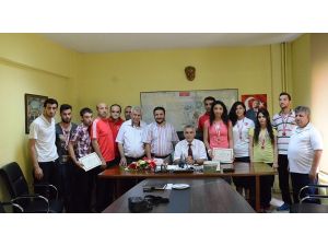 Hadi Şampiyon Sporcuları Kabul Etti