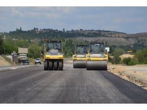 Tosya D-100 Karayolu Bayrama Yetişiyor