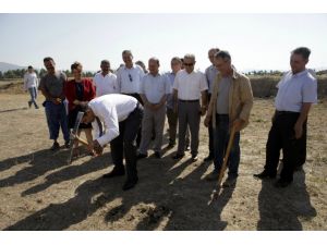 8 Bin 500 Yıllık Yeşilova Höyüğünde Kazılar Başladı