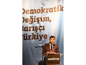 Selahattin Demirtaş: “Bu Bayrak Birçok Suçu Örtmek İçin Kullanıldı”