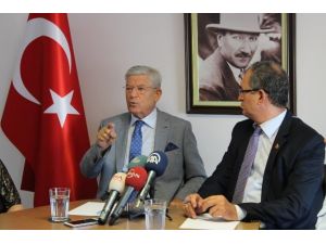 Kendi Ülkemde Tutsak Kaldım