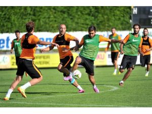 Galatasaray, Yeni Sezon Hazırlıklarını Sürdürüyor