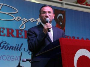 Ramazana Rağmen Her Gün Yüzlerce İnsan Katlediliyor