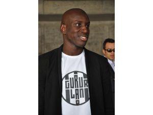 Demba Ba, Fikret Orman İle Bir Araya Geldi