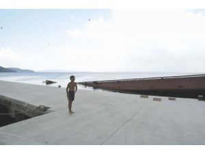 Batık Gemi Tehlike Saçıyor