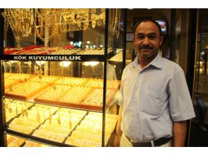 Düşen Altın Fiyatları Da Kuyumculara İlaç Olmadı