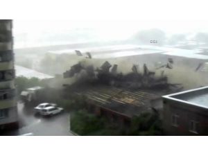 Fırtına Çatıyı Böyle Uçurdu