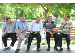Morga Girdi Annesinin Yüzünü Açtığında Şok Oldu