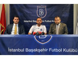Semih Şentürk, İstanbul Başakşehir İle 1+1 Yıllık Sözleşme İmzaladı