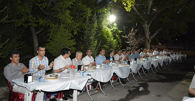 Emiralioğlu: “Ramazan Paylaşmaktır”