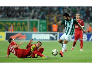 Bursasporlu Futbolcular Tura İnanıyor