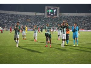 Timsah Tura İnanıyor