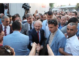 Kılıçdaroğlu 6 Bin Kişilik Yeryüzü İftar Sofrasına Katıldı