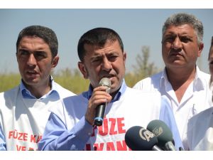 Ağbaba, Kürecikteki Radar Savunma Üssü Önünde Açıklama Yaptı