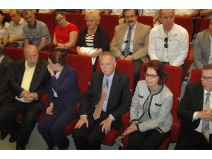 Uluslararası Ceza Mahkemelerini İşaret Etti