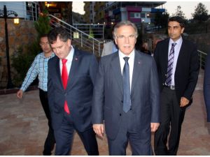 Ak Parti Genel Başkan Yardımcısı Mehmet Ali Şahin: