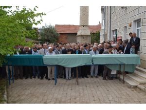 O Gurbetçilere Gözü Yaşlı Veda