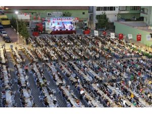 Bakan Bozdağ, Bozok Bereket Kervanı’nın İftarına Katıldı