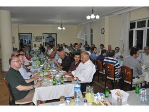 Üniversite Yurdunda Geniş Katılımlı İftar