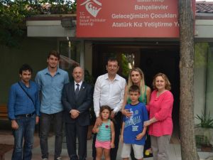 Başkan Ekrem İmamoğlu, Yetim Çocukları Ziyaret Etti