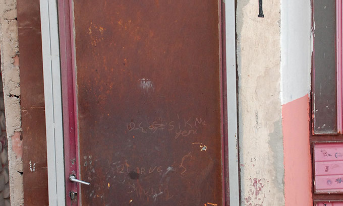 Yaşlı Adam Ölü Bulundu