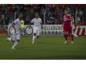 Galatasaray, İlk Hazırlık Maçını Kazandı