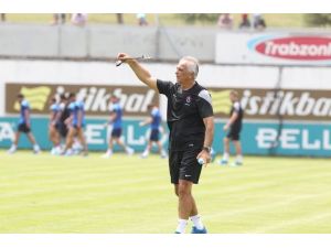 Halilhodzic Forvet Ve Stoper İstiyor