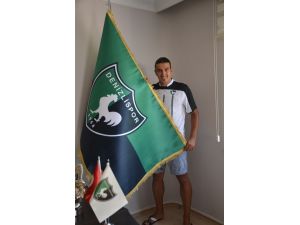 Tekden Denizlispor Erçağ’la 1 Yıllık Sözleşme İmzaladı