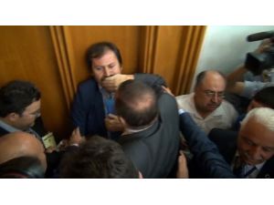 Kılıçdaroğlu İle Görüşmek İstedi Ortalık Karıştı