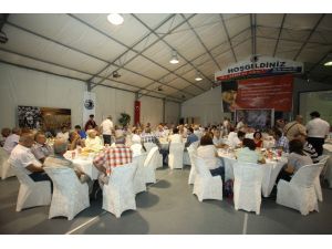 Kartal Belediyesi, Dernekleri İftar Yemeğinde Buluşturdu
