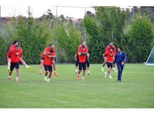 Göztepe Dayanıklılık Kazanıyor