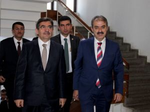 Çevre Ve Şehircilik Bakanı Güllüce Çankırıda