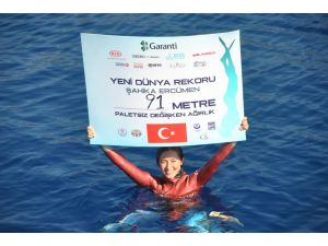Şahika Gazze İçin Dünya Rekorunu Kırdı
