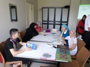 İşitme Engelli Çocuklara Kuran Öğretiyorlar