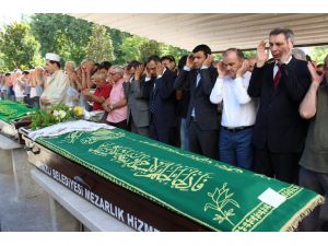Patlama Kurbanı Eşine Gözyaşlarıyla Veda Etti